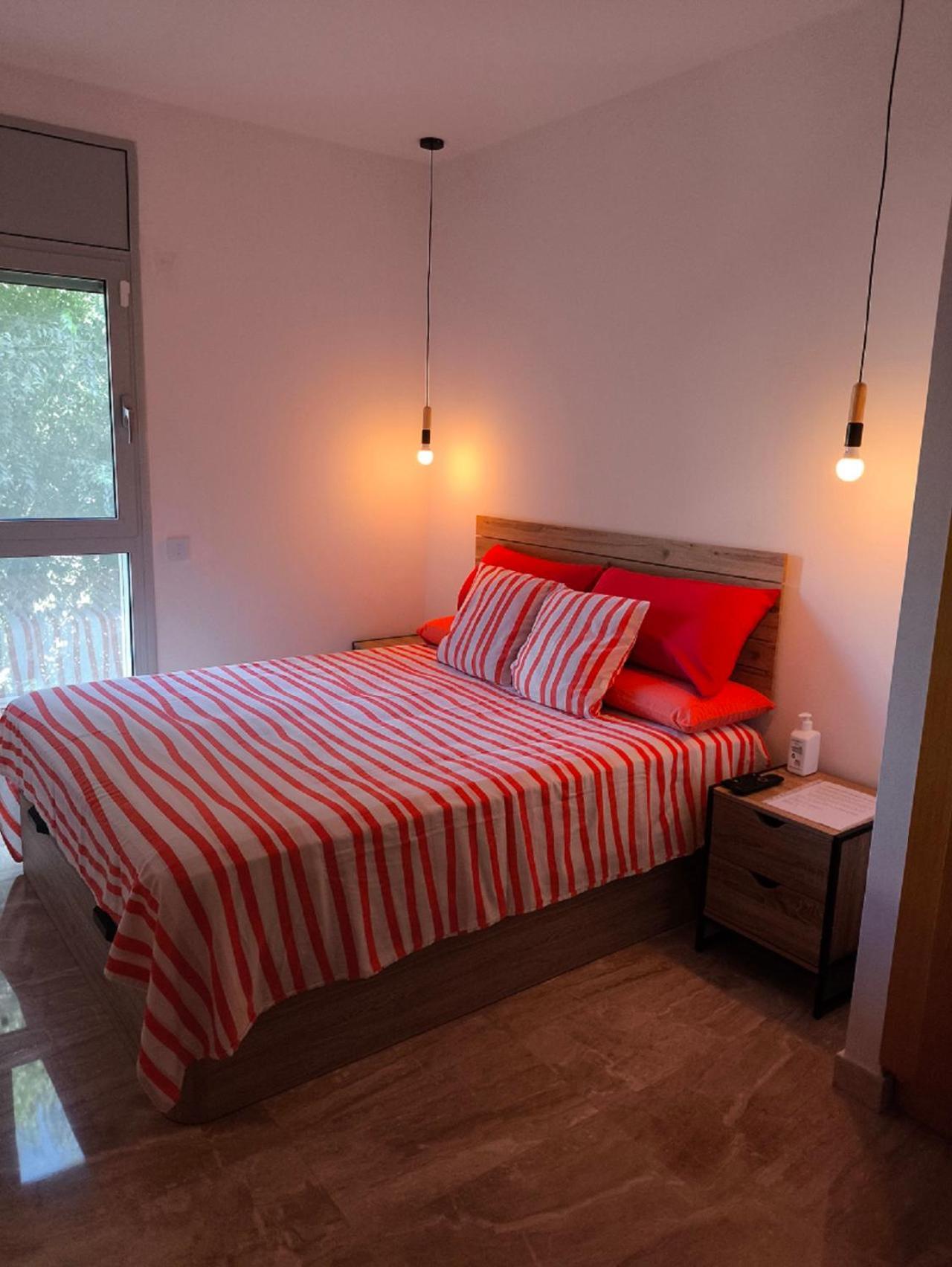 Habitacion Doble Con Bano Privado Y Desayuno Incluido Viladecáns Extérieur photo